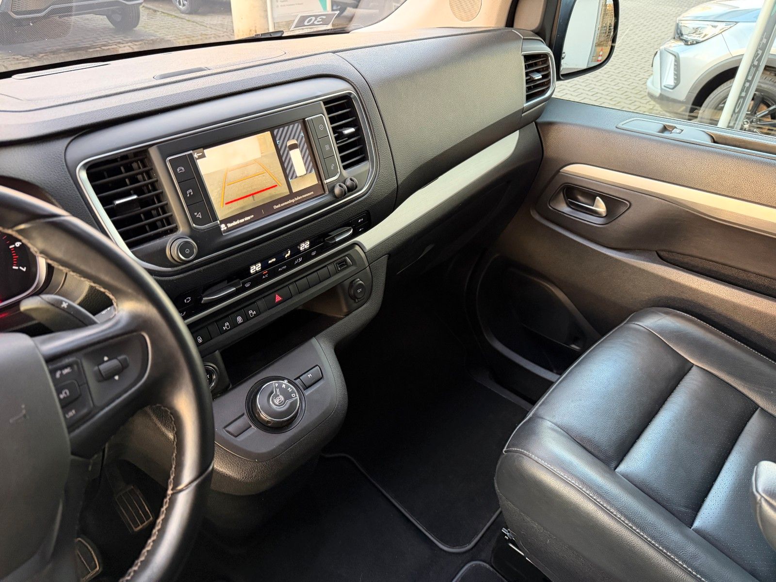 Fahrzeugabbildung Opel Zafira Life Elegance M AHK/Standheizung/8-Sitze!