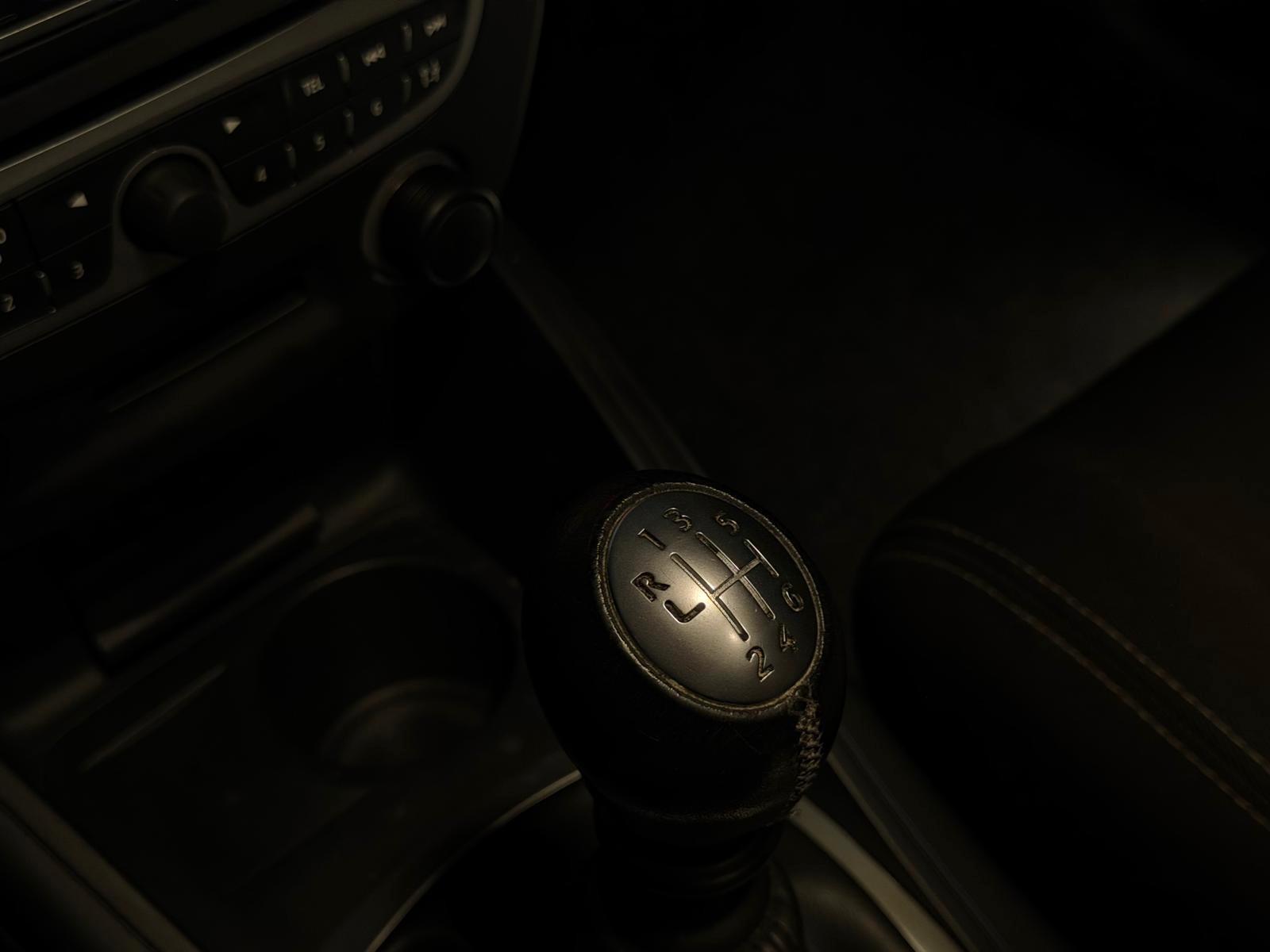 Renault Megane 2011 — photo 25