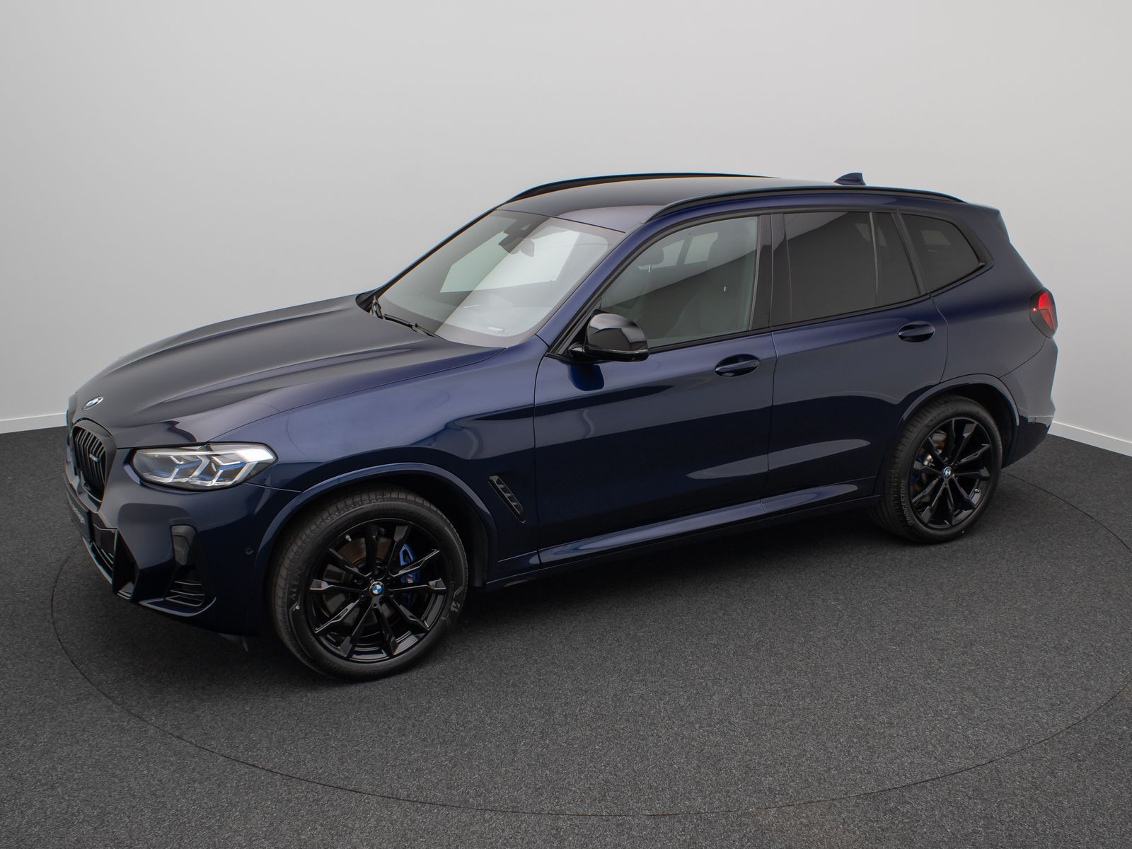 Fahrzeugabbildung BMW X3 M40i 360°Laser HUD DAB HiFi WLAN Komfort AHK