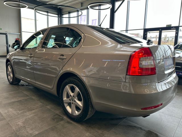 Skoda Octavia Lim. Family *SZHZ*PDC*ISOFIX-BEIFAHRER*