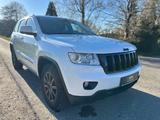 Jeep Grand Cherokee Laredo*4x4*Aut.*AHK*Xen*SHZ*Temp* - Jeep Gebrauchtwagen von 2013