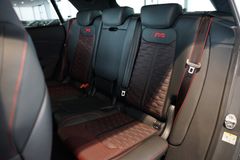 AUDI RSQ8 performance | Pano | 305 km/h | Nimbusgrau AUDI RSQ8 performance | Pano | 305 km/h | Nimbusgrau