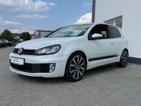 Volkswagen Golf VI GTI adidas