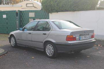 BMW 320 - 2