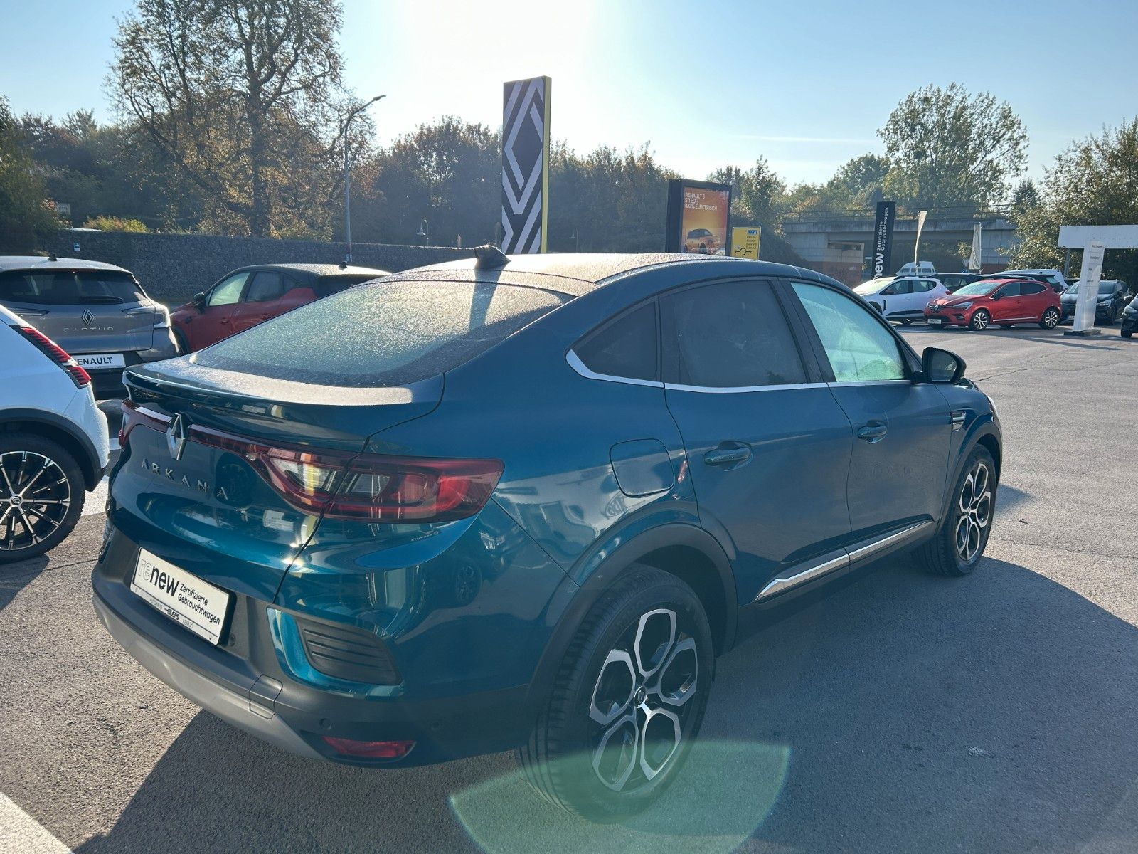Fahrzeugabbildung Renault Arkana Intens " AUTOMATIK"