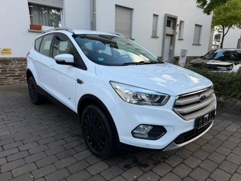 Ford Kuga Cool & Connect - AWD - Scheckheftgepflegt -
