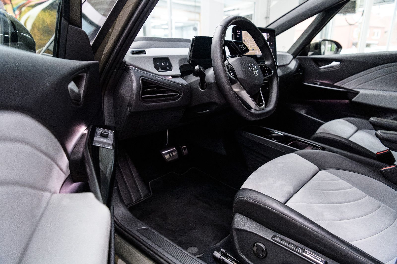 Fahrzeugabbildung Volkswagen ID.3 Pro S IQ-LED+360°KAM+KEYLESS+NAVI+82 kW/h