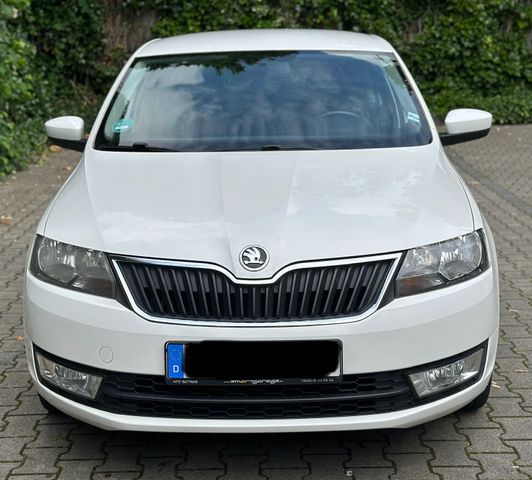 Skoda Rapid Ambition*AUTOMATIK*NAVI*PDC*TÜV*1.4 MOTOR