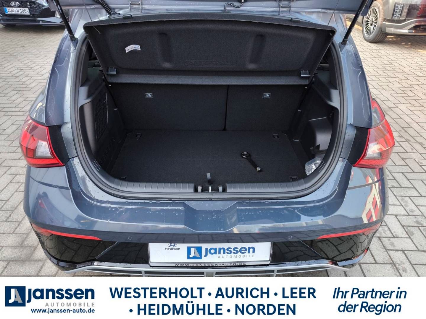 Fahrzeugabbildung Hyundai i20 Blackline/BOSE Soundsystem/Navi/Rückfahrkame