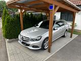 Mercedes-Benz E 500 4MATIC T AVANTGARDE - Mercedes-Benz E 500: 4matic