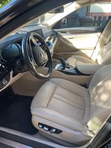 BMW 520d xDrive Touring A Luxury Line Luxury Line - BMW: Massagesitze, Kombi