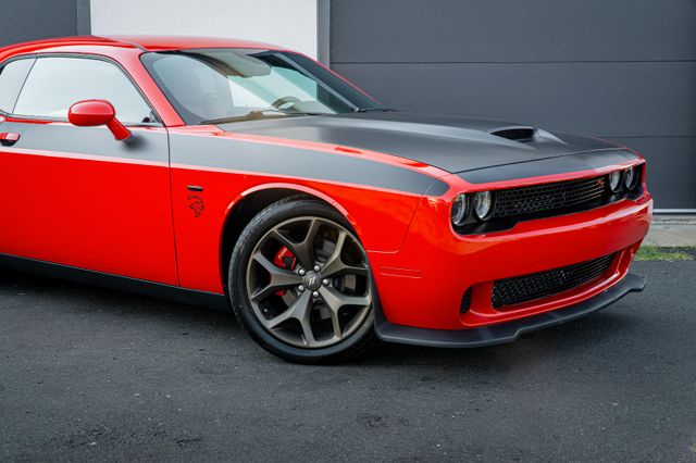 Dodge Challenger RT - 5.7/HEMI/V8/SHZ/LEDER/XENON/R20