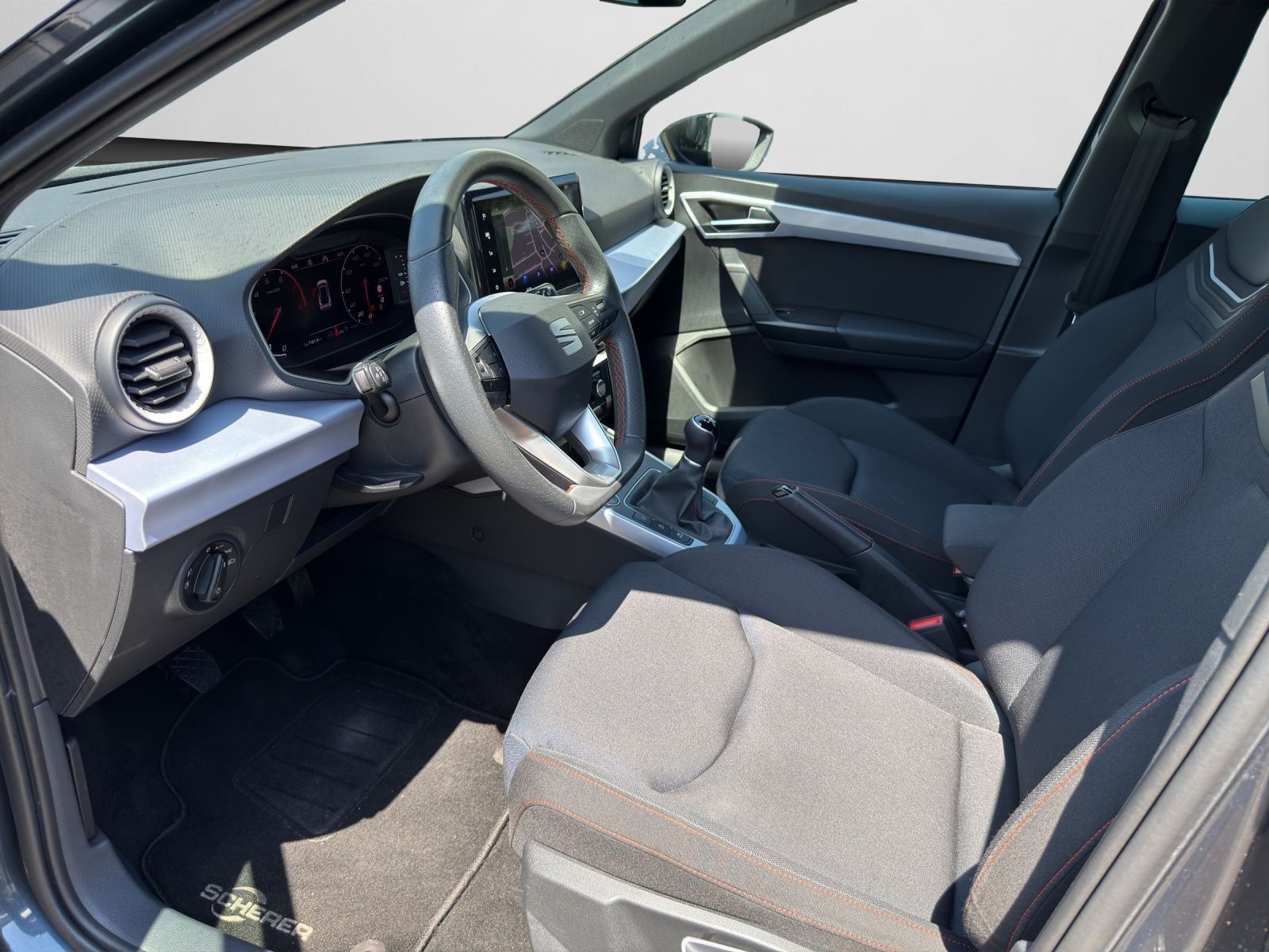 Seat Arona - Bild 13