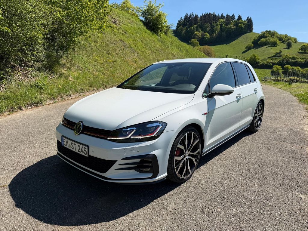 Image of Volkswagen Golf
