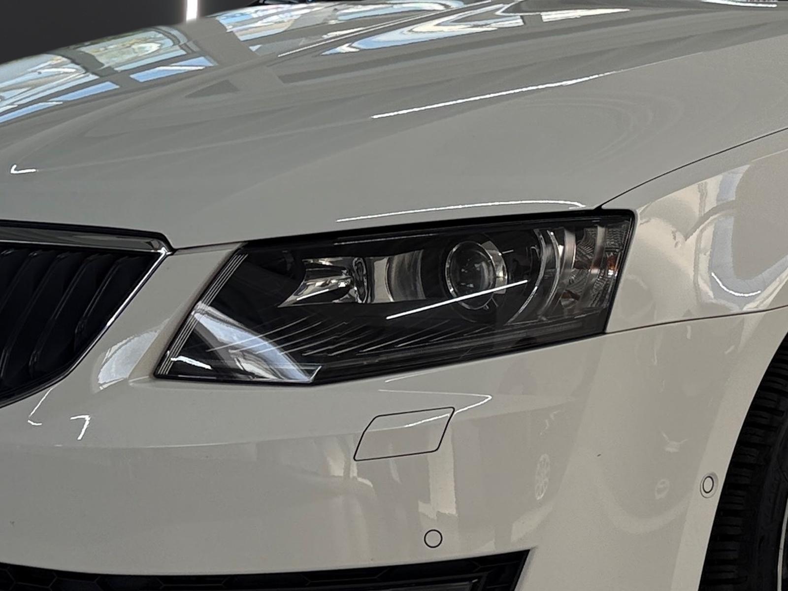 Skoda Octavia Combi 1.4 TSi Automatik Ambition Xenon