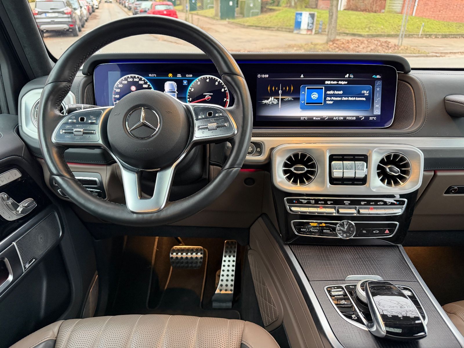 Fahrzeugabbildung Mercedes-Benz G 500 AMG*EXCLUSIVE*SDACH*MULTIBEAM*360KAM*ACC