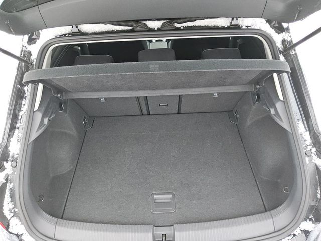 T-Roc 1.5 TSI 150PS DSG Style AHK /NAV /APP/ LED