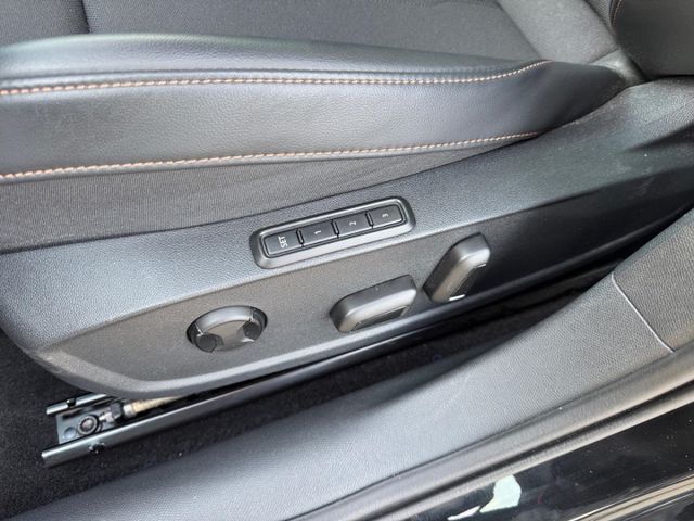 Leon Sportstourer 2.0 TSI LED Navi AHK ACC Kamer