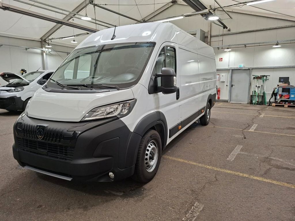 2025 Peugeot Boxer