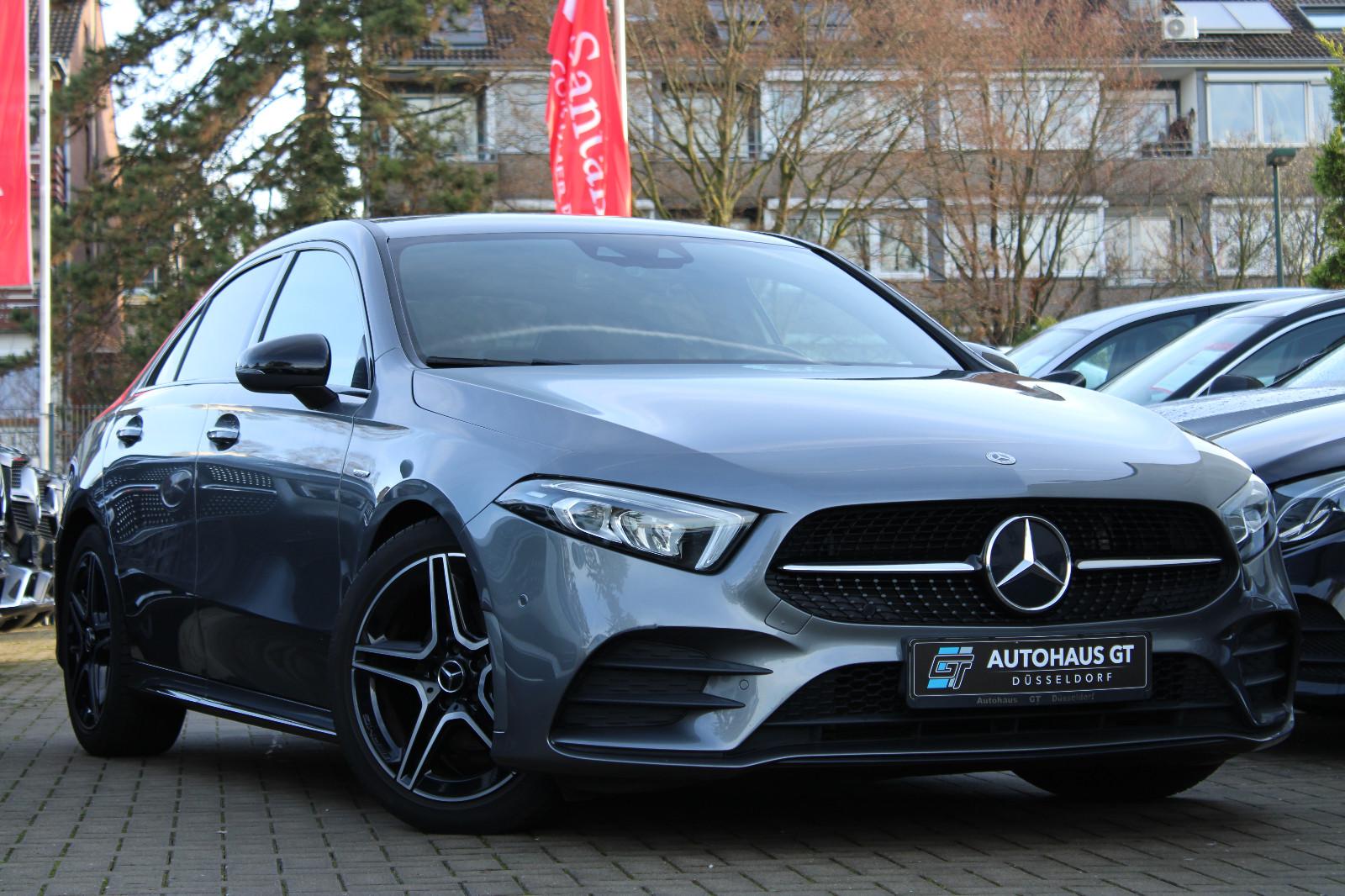 Mercedes-Benz A 180 DCT Limousine/AMG/Edition2020/Navi/HuD/LED