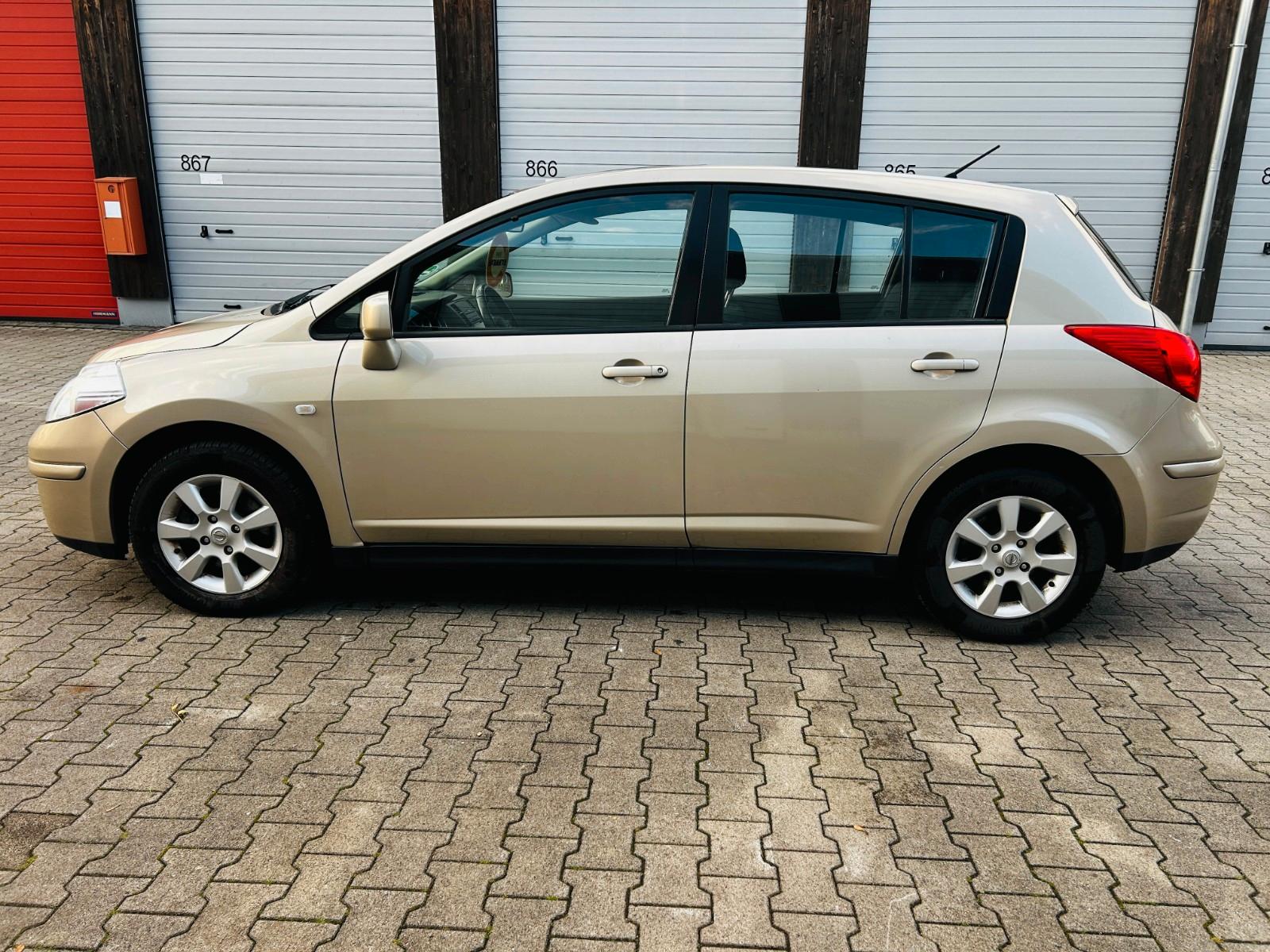 Nissan Tiida 2009 — photo 7
