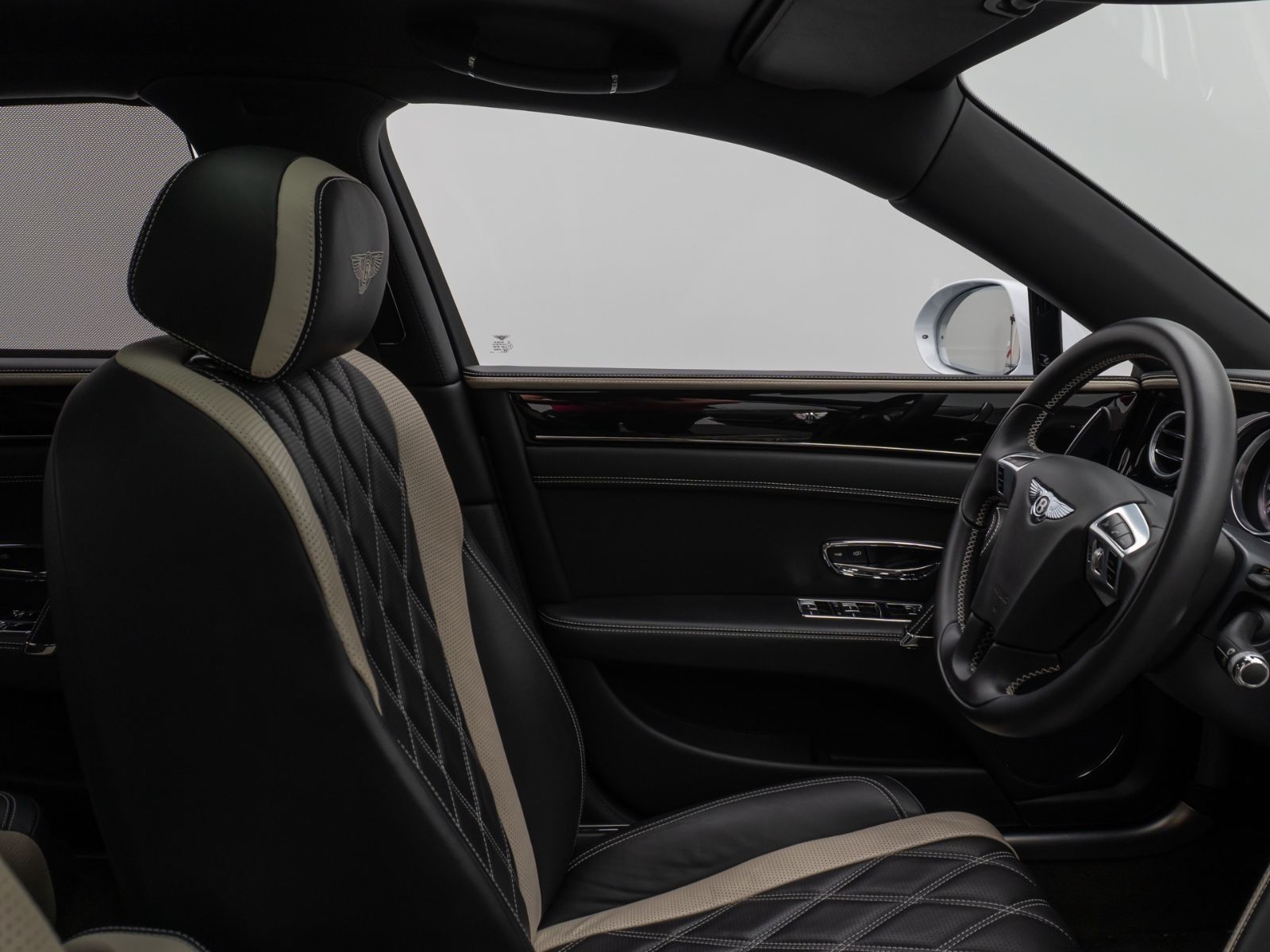 Fahrzeugabbildung Bentley Continental Flying Spur W12 Mulliner by Concord