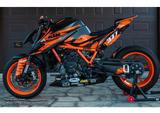KTM 1290 Super Duke R | 4 Jahre Garantie | Tech Pack - KTM 4T