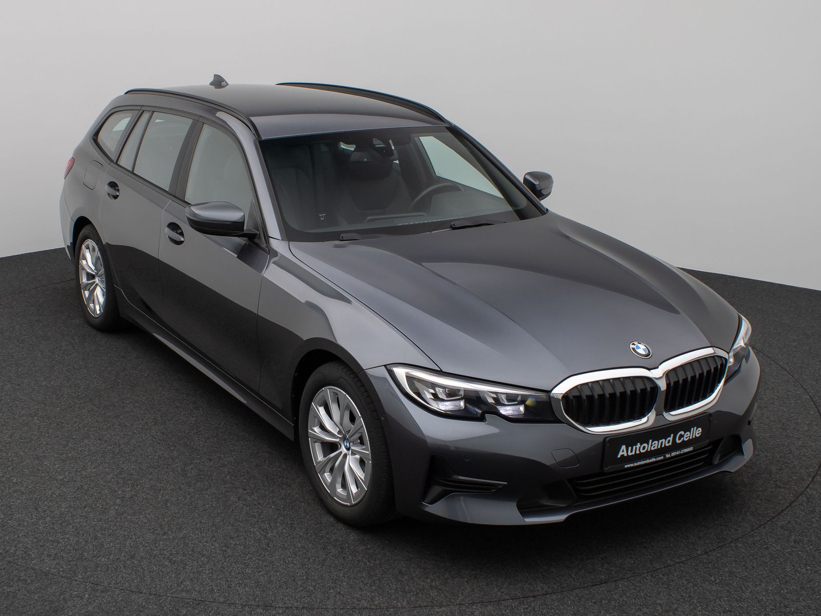Fahrzeugabbildung BMW 320d DAB HiFi CockPitPro Lordos Alarm PDC Sport