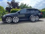 BMW 320d Automatik komplett M 8-fach bereift - BMW 320 aus 2010: Kombi, 320d
