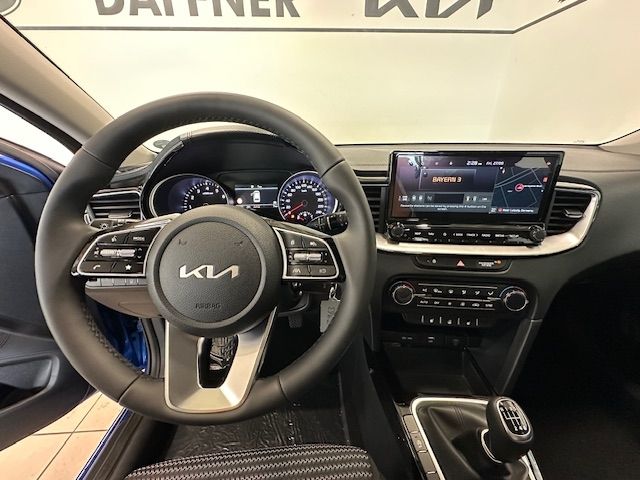 Fahrzeugabbildung Kia Ceed_sw Sportswagon Vision 1.4 Lane ASS SHZ Navi