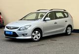 Hyundai i30 CW 1.6 CRDi KLIMA TÜV ALLWETTER 1.HAND - Hyundai i30 aus 2010 mit Diesel-Antrieb