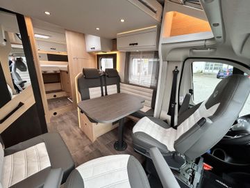 Sunlight Adventure T 68 8G-Autom Hubbett SAT Navi Kamera