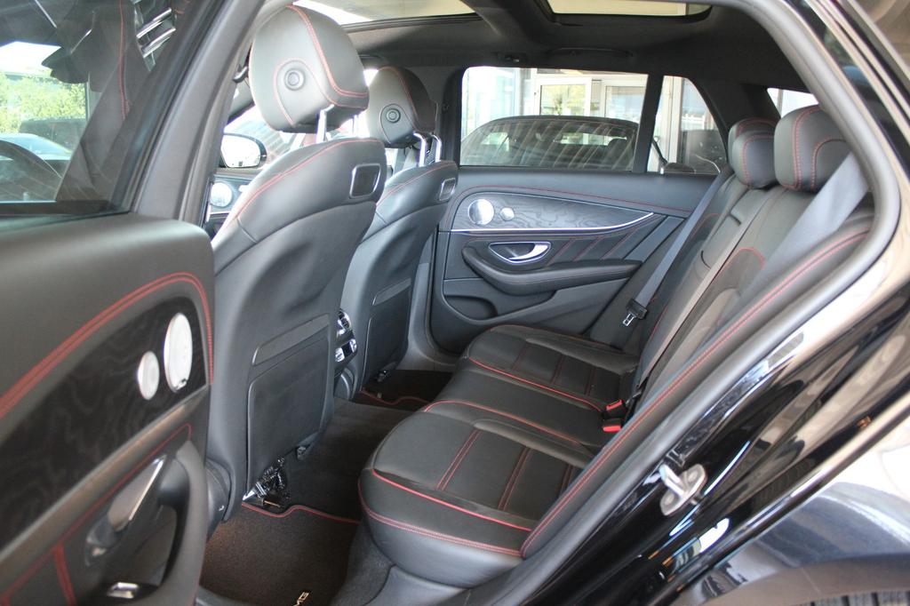 Mercedes-Benz E 43 AMG