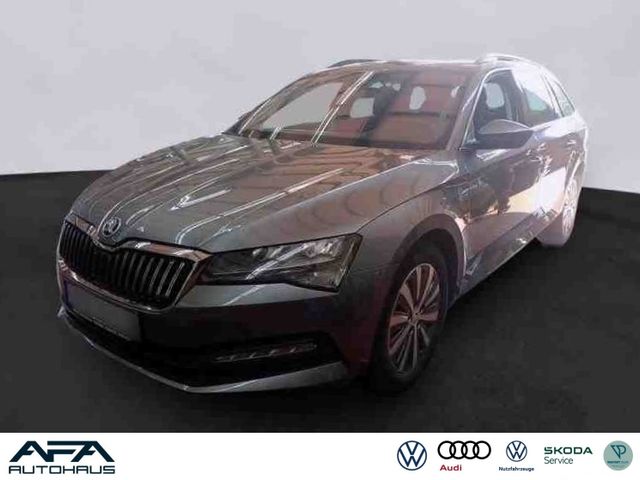 Vorschaubild: SKODA Superb Combi 2.0 TDI Ambition DSG AHK*NAV*LED*AC (Fahrzeug-Nr. GWG-9700)