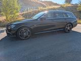 Mercedes-Benz E 400 d 4MATIC T Autom. -