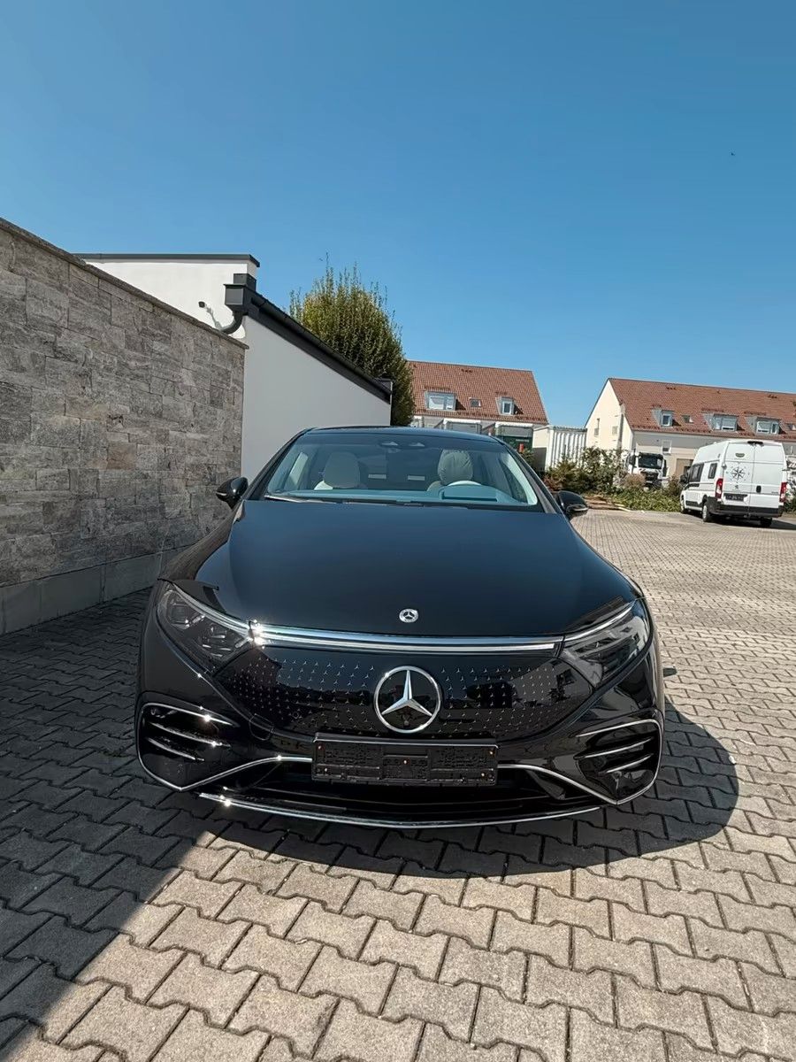 Mercedes-Benz EQS 580 AMG NEUEDITION ONEFULLHYPERSCREEN imagem 2