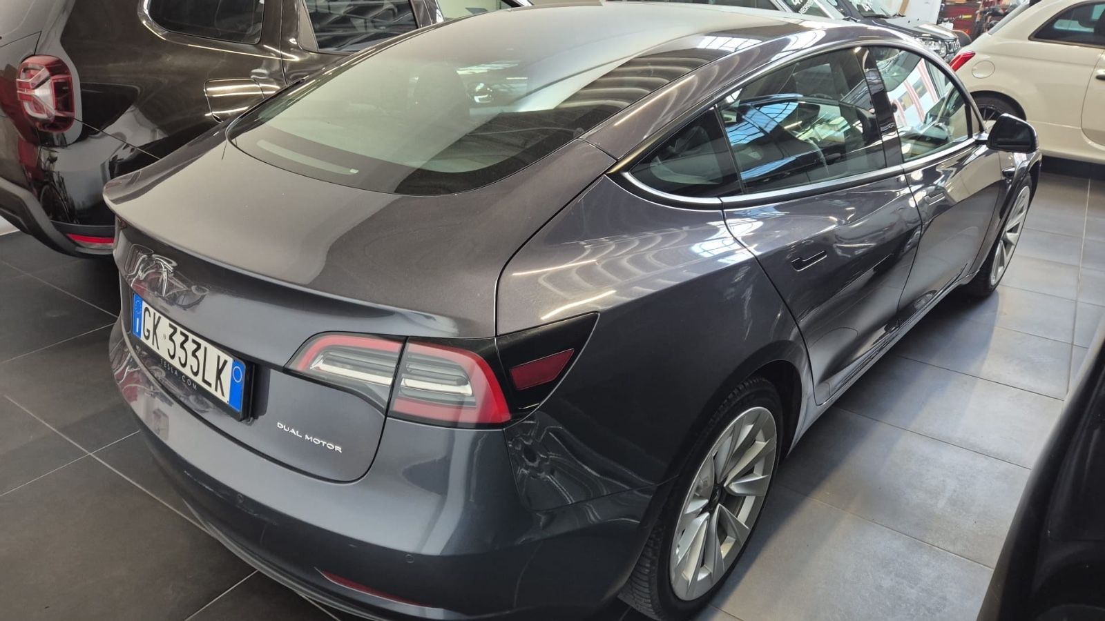 Tesla Model 3 Long Range Dual AWD imagem 3