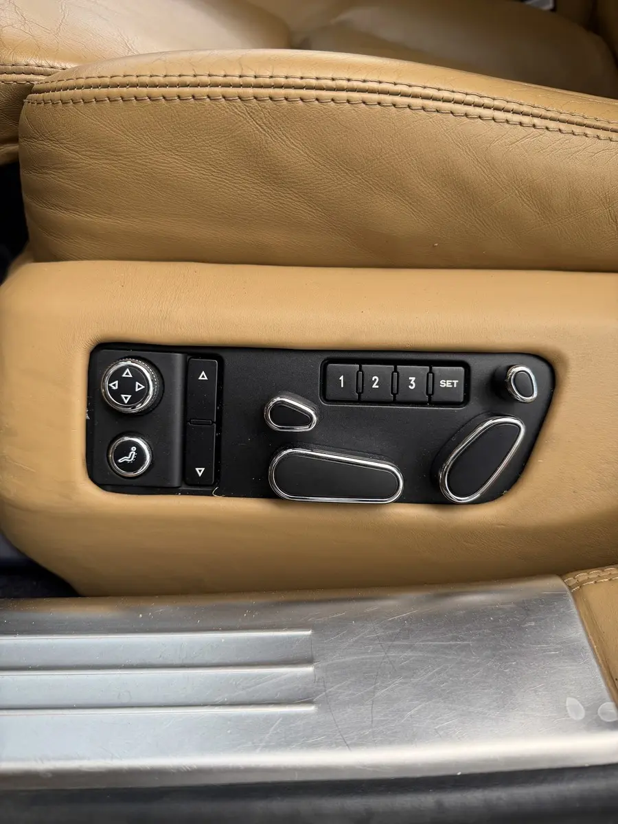 Bentley Continental Flying Spur W12 ACC/ 1 Hand