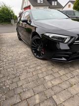 Mercedes-Benz A 35 AMG 4M BURMESTER MBUX PANO - gebrauchte Mercedes-Benz A 35 AMG aus dem Jahr 2023