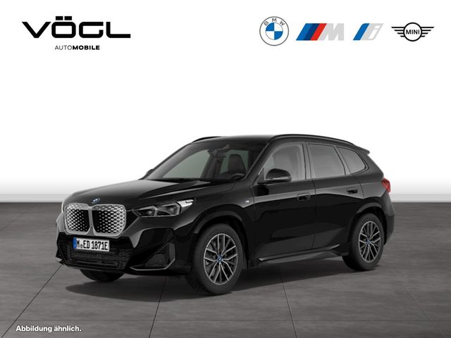 BMW iX1 eDrive20 M Sportpaket DAB LED RFK Klimaaut.