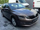 Skoda Octavia Combi 1.4 TSI Style DSG NAVI LED AHK - Skoda Octavia Gebrauchtwagen in Bielefeld