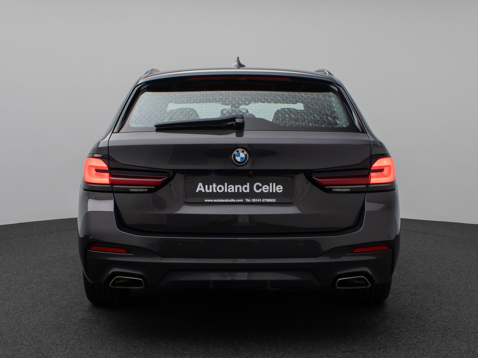 Fahrzeugabbildung BMW 530d xD M Sport Laser Kamera HUD DAB H/K Komfort