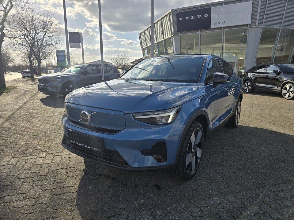 2023 Volvo C40