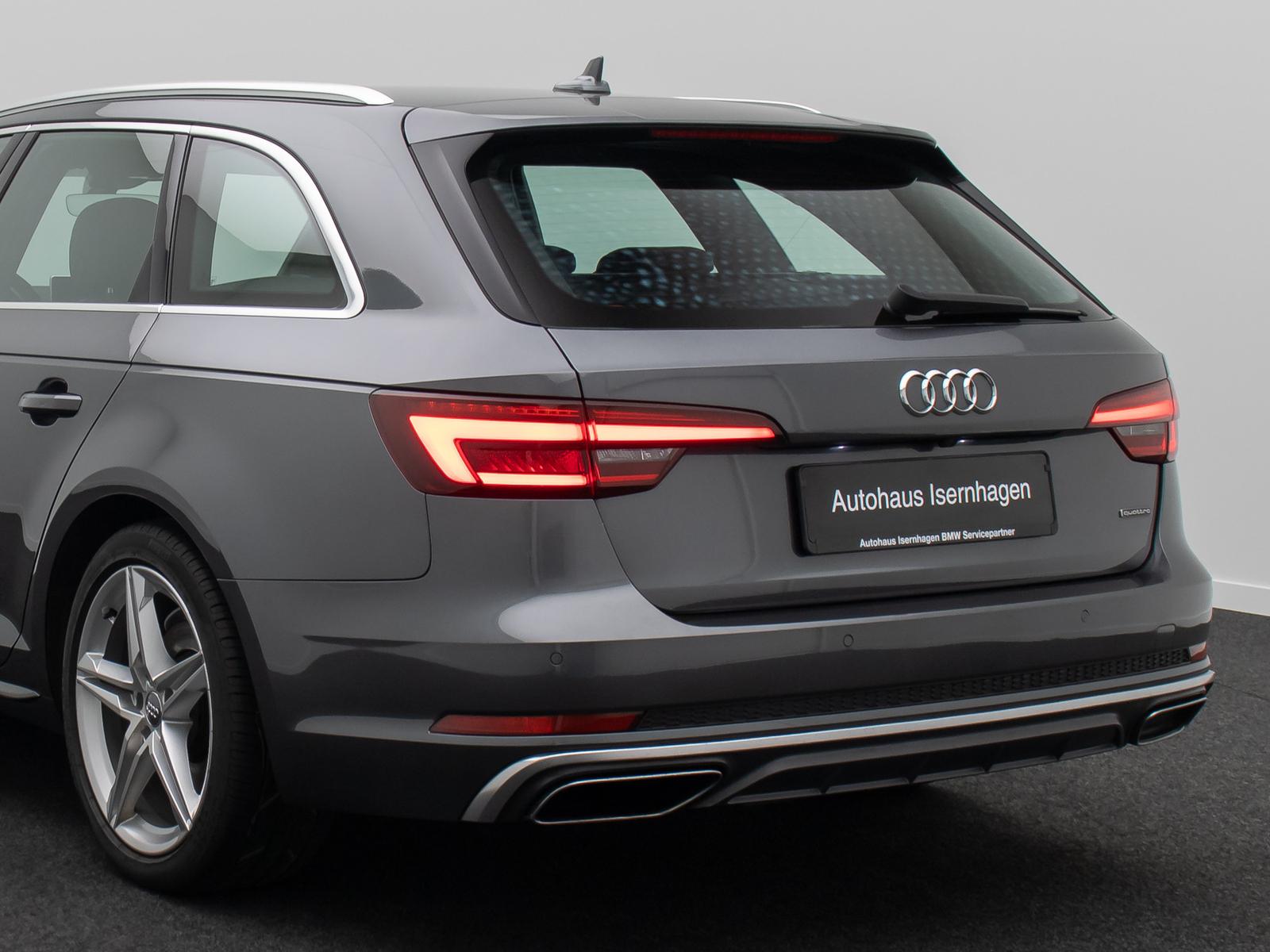 Audi A4 quattro SLine Kamera DAB Massage Panorama 18"