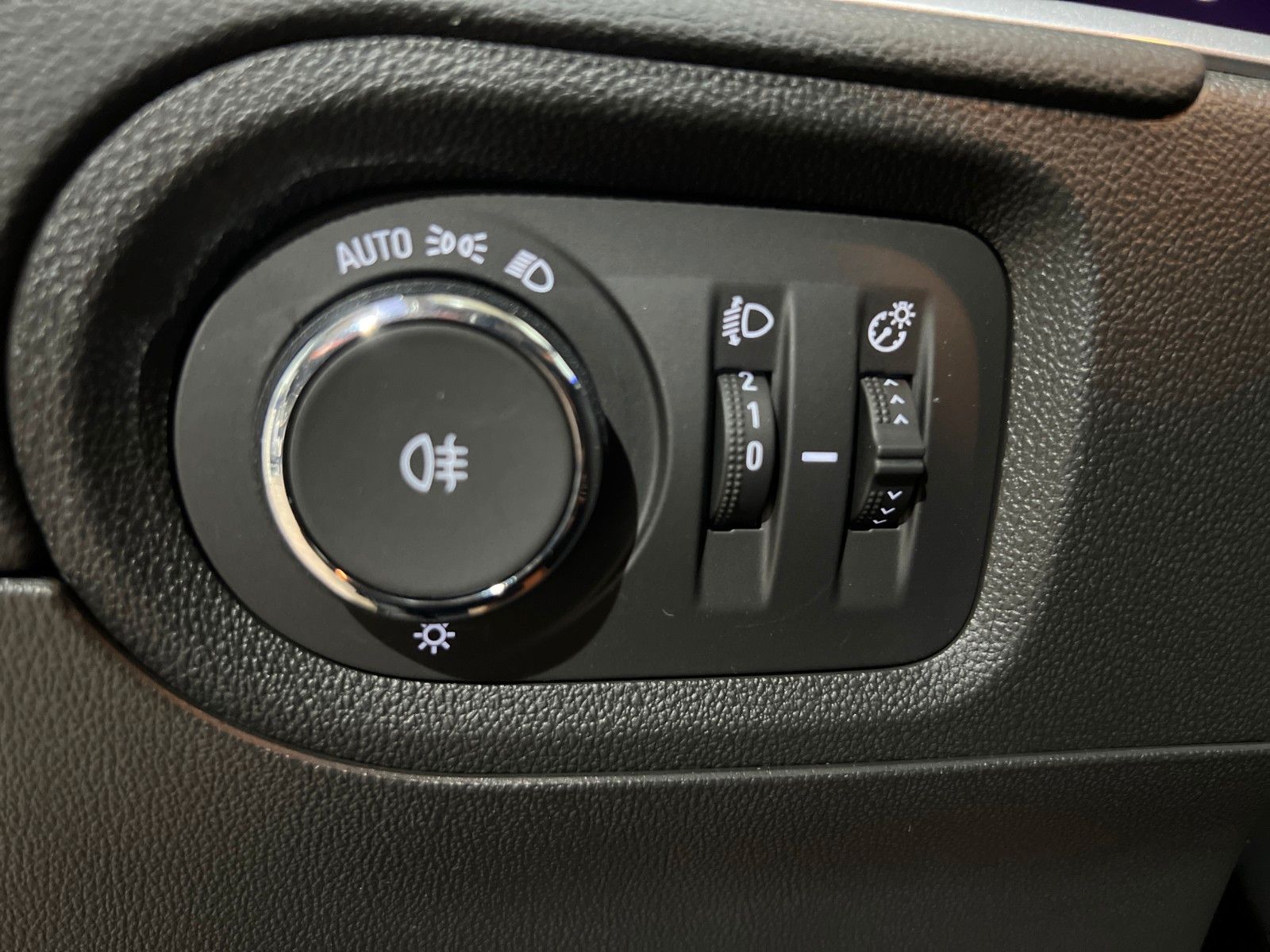 Fahrzeugabbildung Opel Grandland Enjoy *Automatik *NAVI *ASSISTENZ *