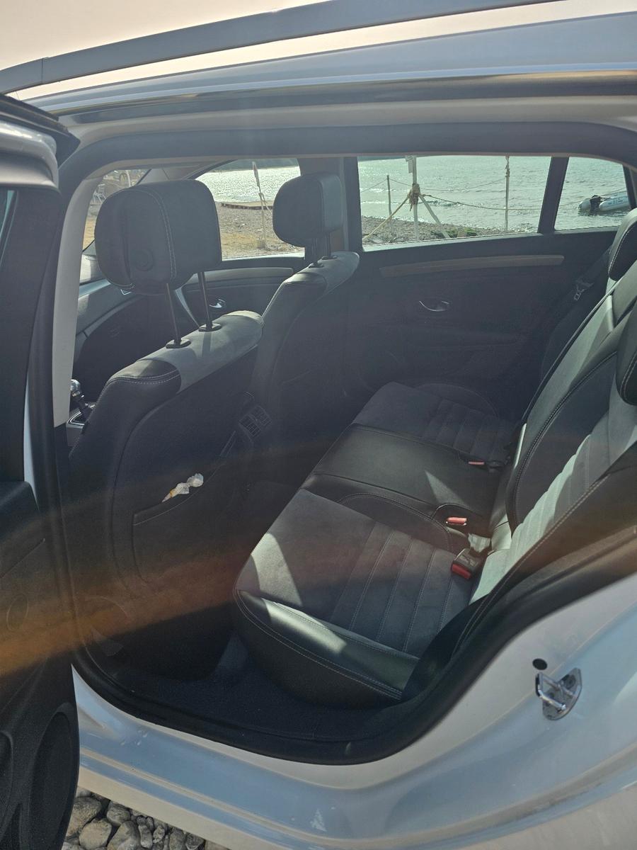 Renault Laguna 2015 — photo 10