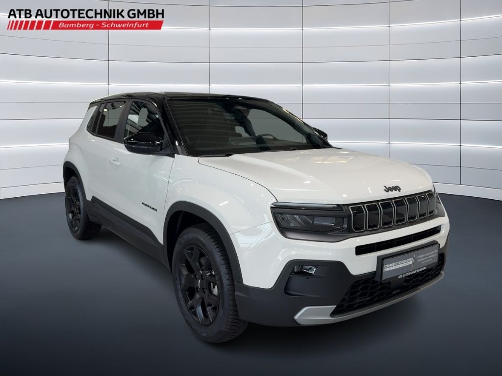 Fahrzeugabbildung Jeep Avenger e-hybrid Black Edition ALLWETTER WINTER