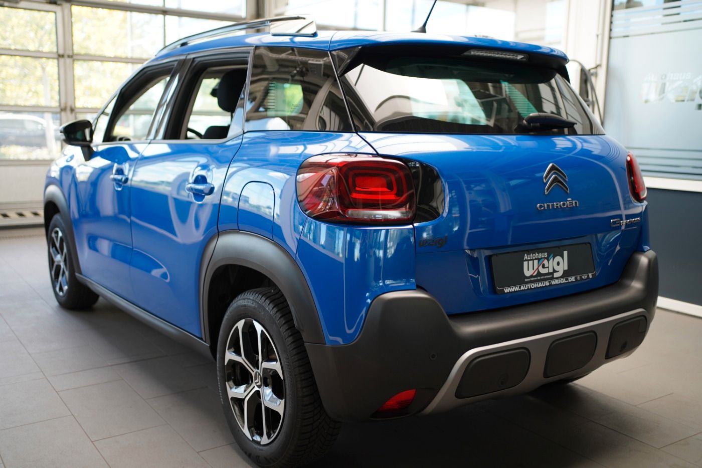 Fahrzeugabbildung Citroën C3 Aircross PureTech 130 EAT6 Plus Automatik Nav