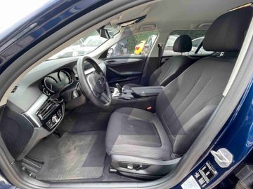 BMW 520 - 12