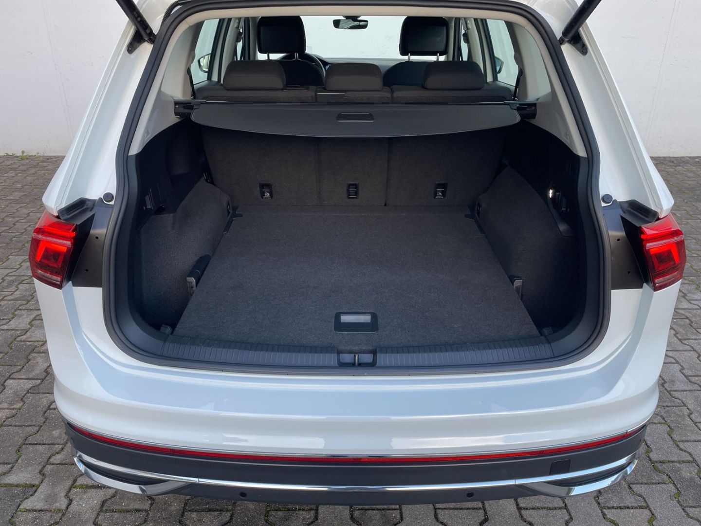 Tiguan Allspace 2.0 TDI DSG Elegance 4Motion HUD